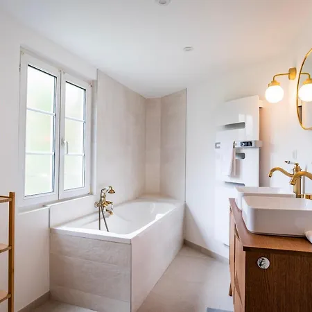 Petit Manoir En - Parking Prive - 15 Min Hyper-centre *