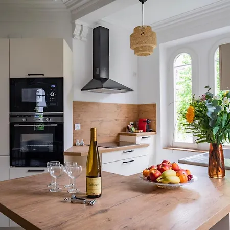 Hébergement de vacances Petit Manoir En - Parking Privé - 15 Min Hyper-centre *